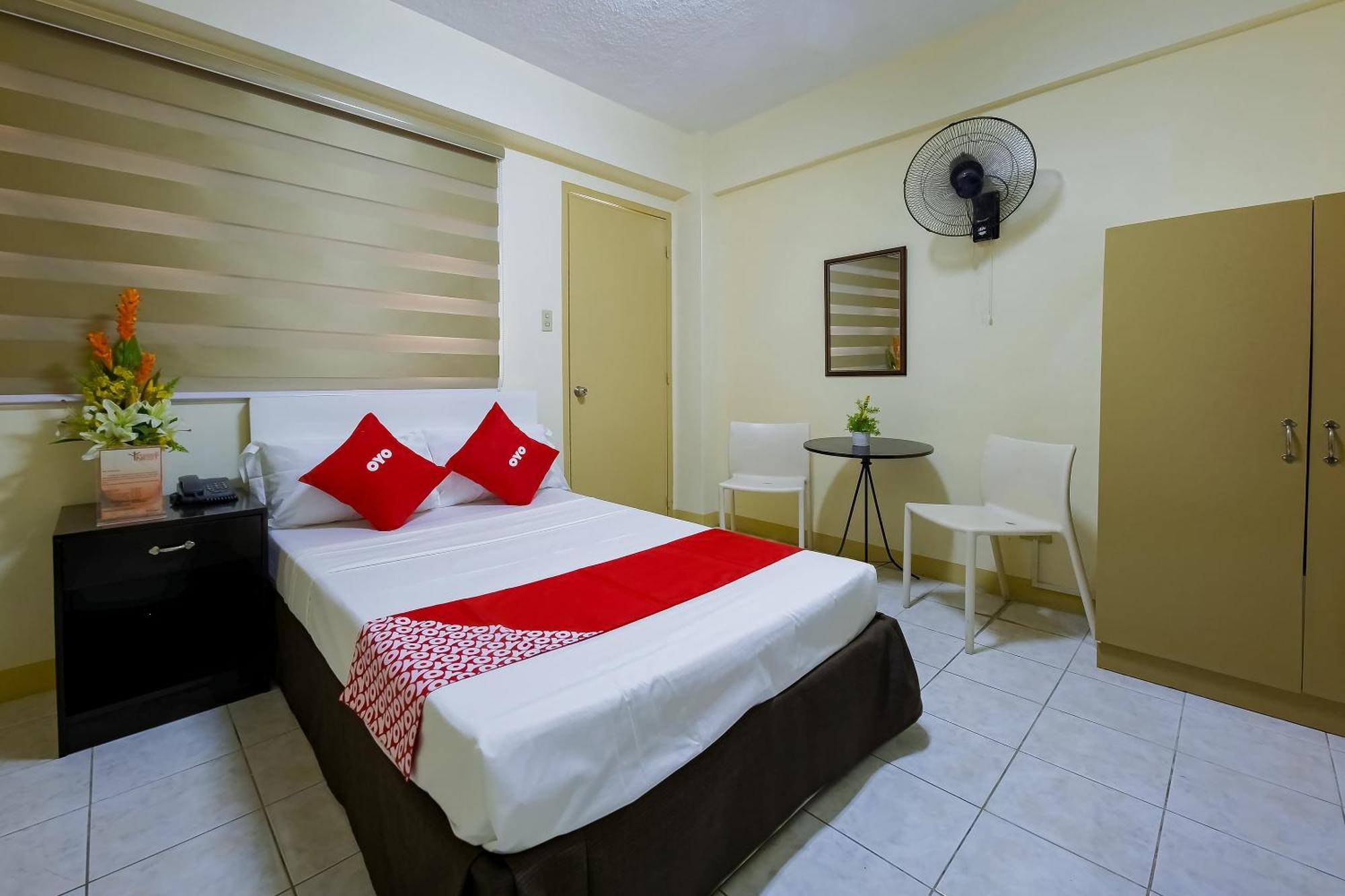 Oyo 840 Orangenest Apartelle Hotel Manila