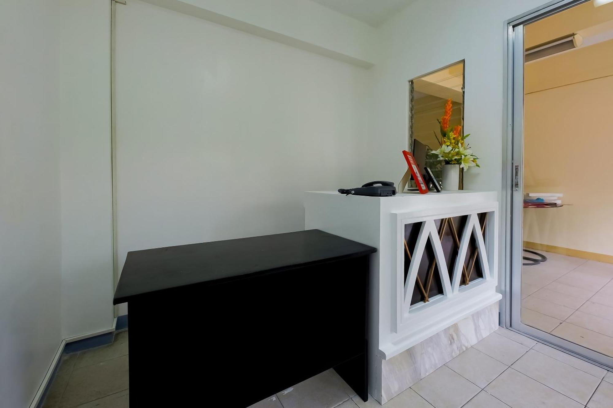 Oyo 840 Orangenest Apartelle Hotel Manila