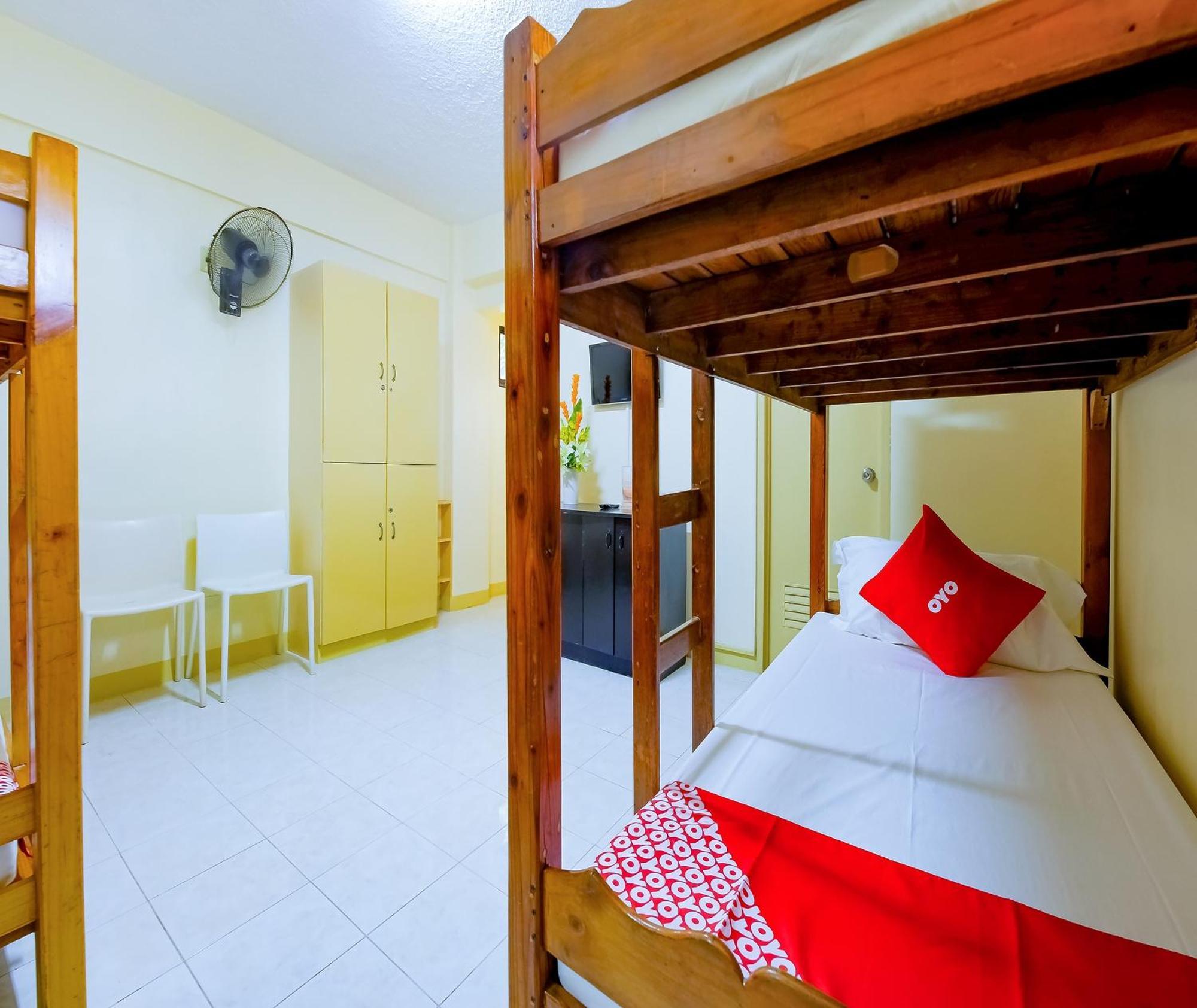 Hotel Oyo 840 Orangenest Apartelle Manila